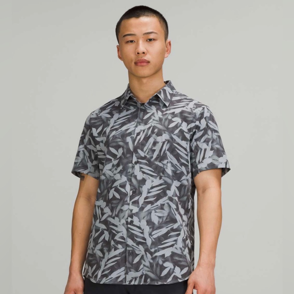 Lululemon Airing Easy Short Sleeve Button Down Shirt